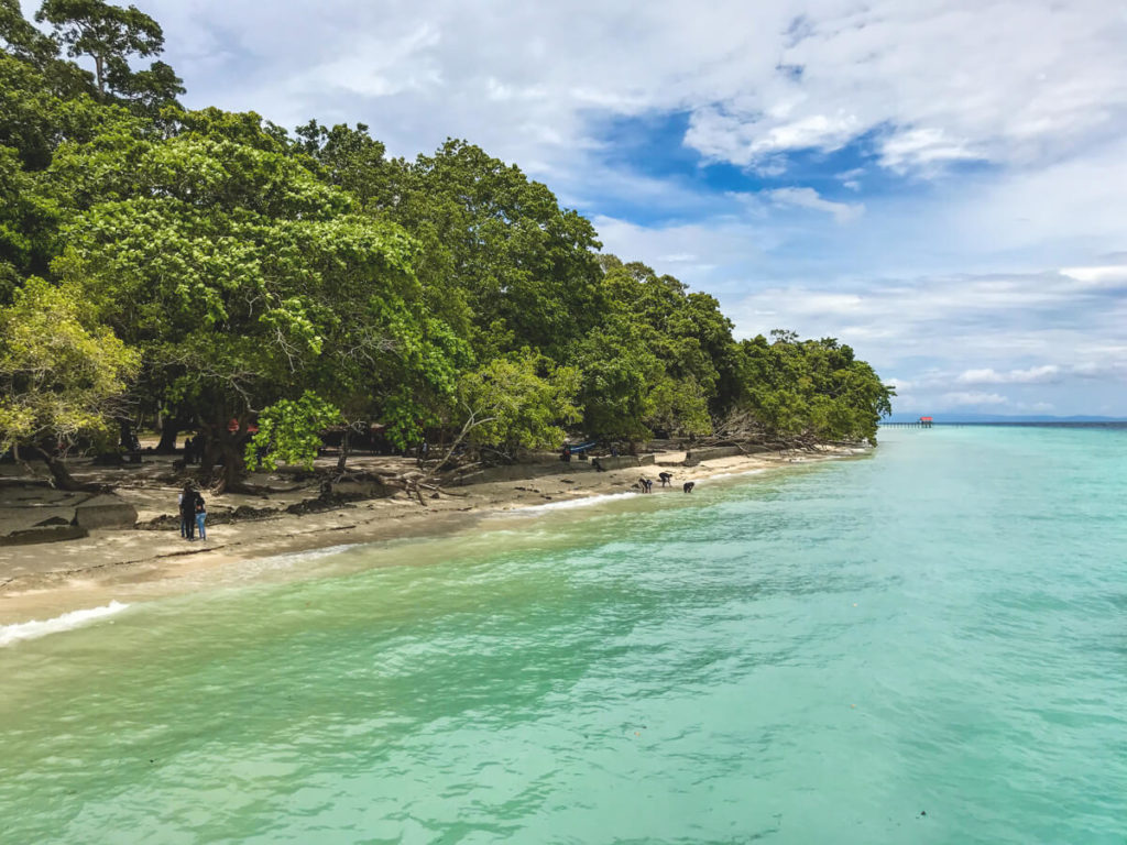 Strand-Panati-Liang-Ambon-Molukken