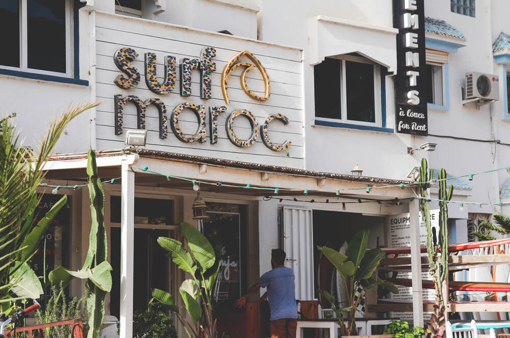 Surf-Maroc-Mouja-Cafe-Surfshop-Marokko-Taghazout