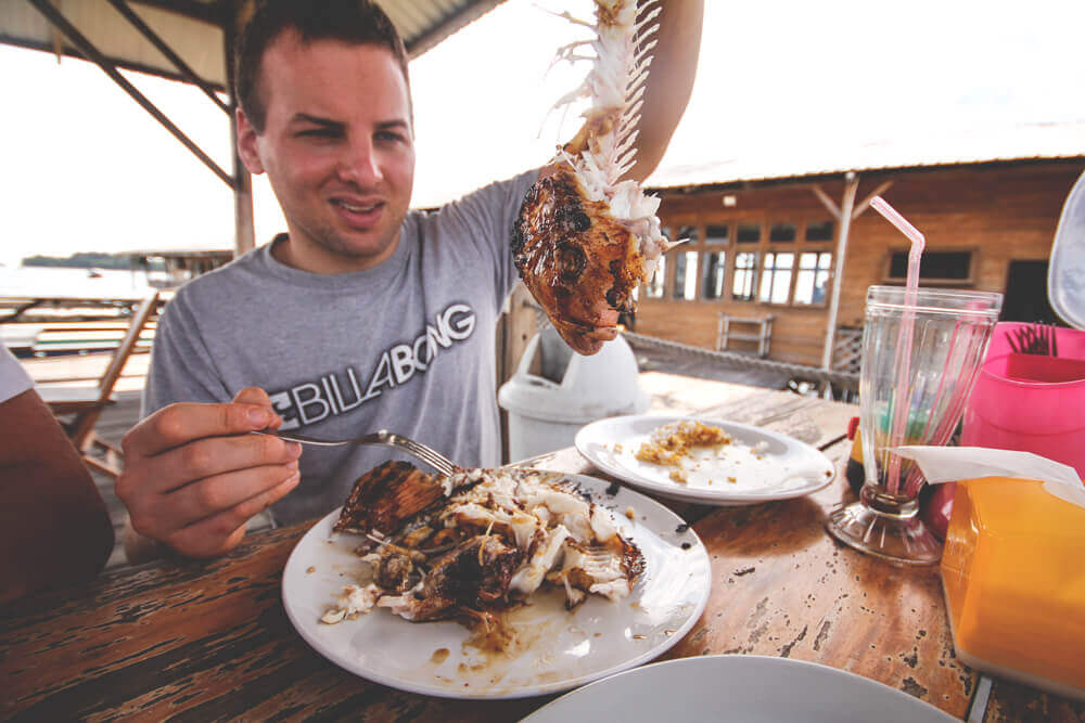 Thousand-Islands-Indonesien-Restaurant-Essen-Fisch