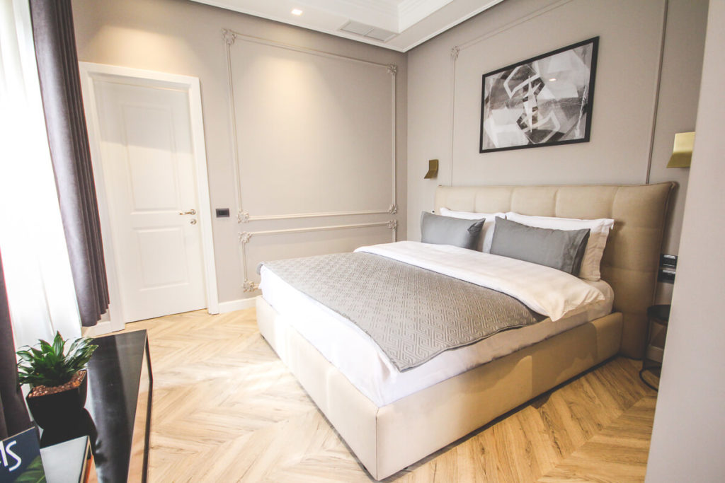Tirana-Hauptstadt-Albanien-Hotel-buchen