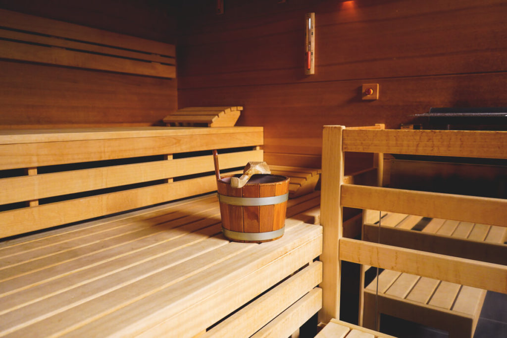 V8-Hotel-Motorworld-Sauna-Boeblingen-Stuttgart
