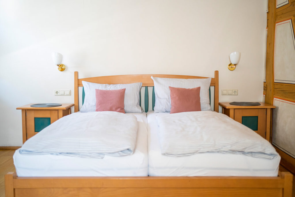 Vellberg-Hotel-Cafe-Fachwerk-Doppelzimmer