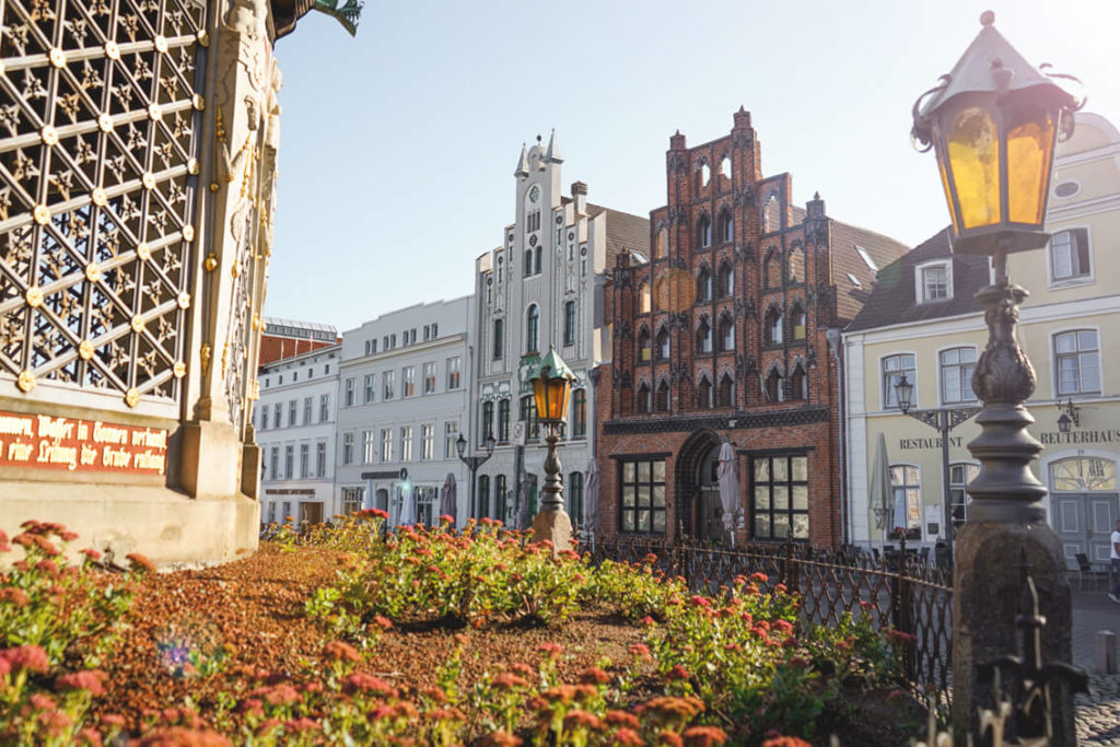 The most beautiful cities in Mecklenburg-Vorpommern: The historic market square in Wismar
