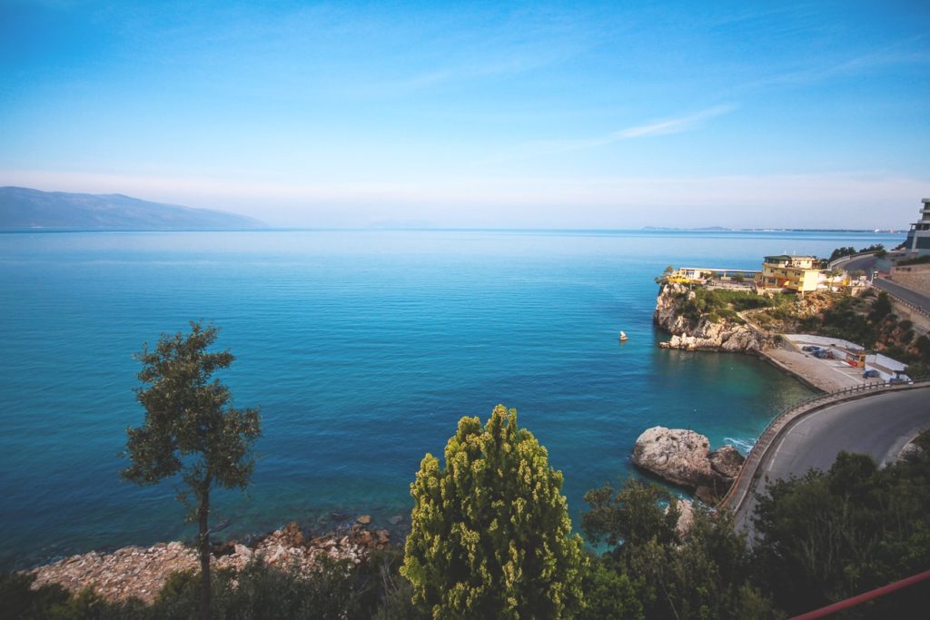 albanien-urlaub-unterkunft-aussicht-vom-balkon