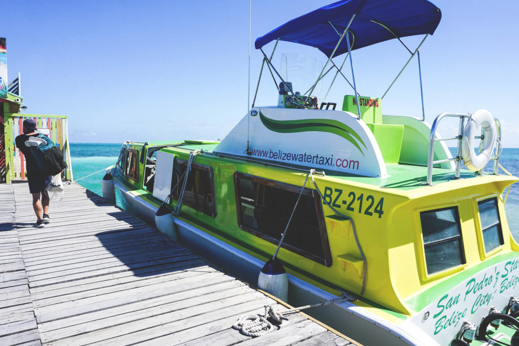 Speedboat Belize Caye Caulker