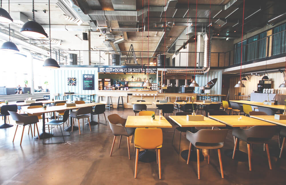 dock-inn-warnemuende-container-hostel-lobby-bar