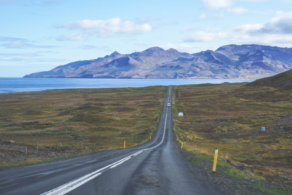 island-norden-highlights-fjorde-rundreise