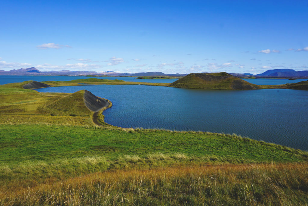 island-norden-highlights-myvatn-pseudokrater