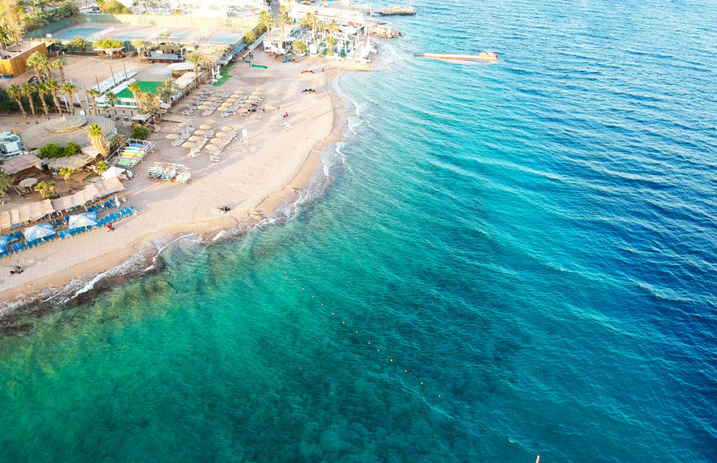 israel-eilat-rotes-meer-drohne-korallen-strand
