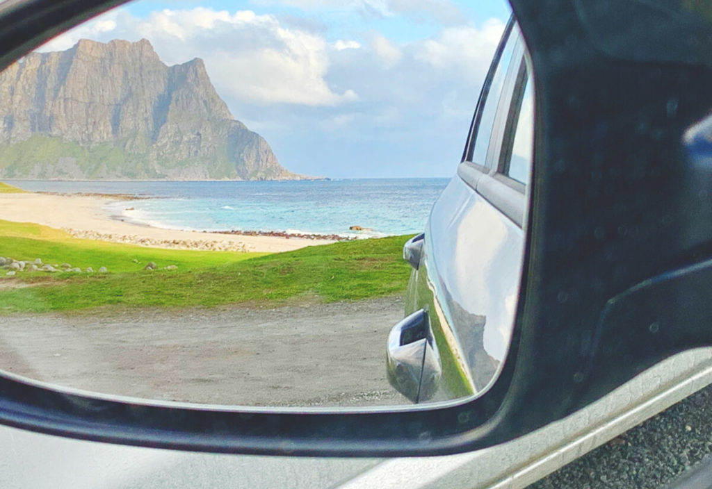 lofoten-rundreise-norwegen-mietwagen-aussicht