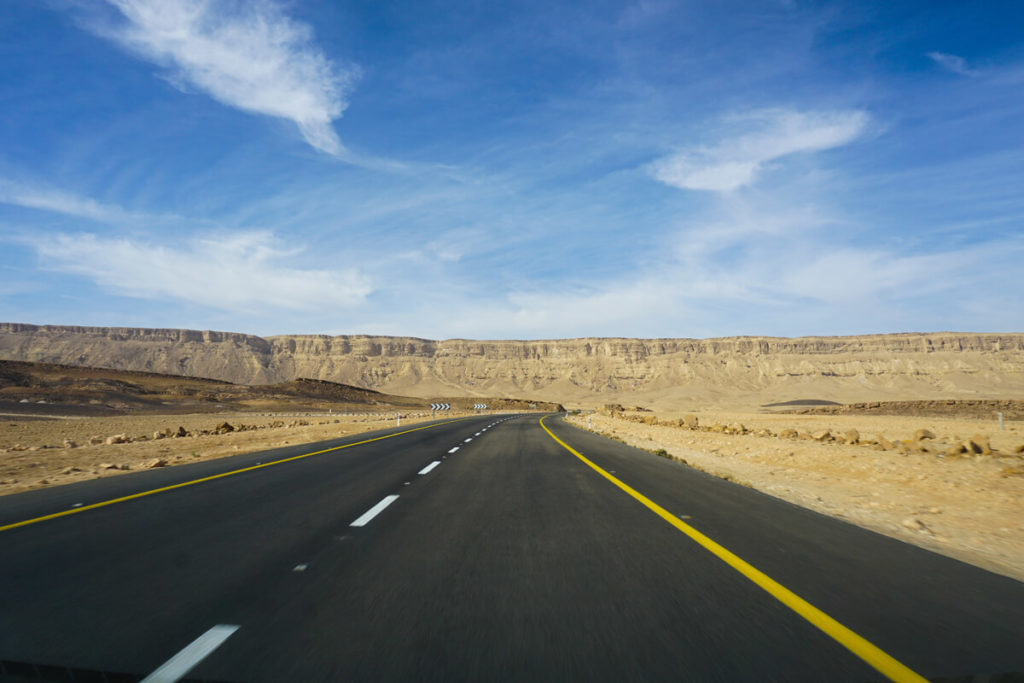 negev-wueste-israel-ramon-krater-anfahrt