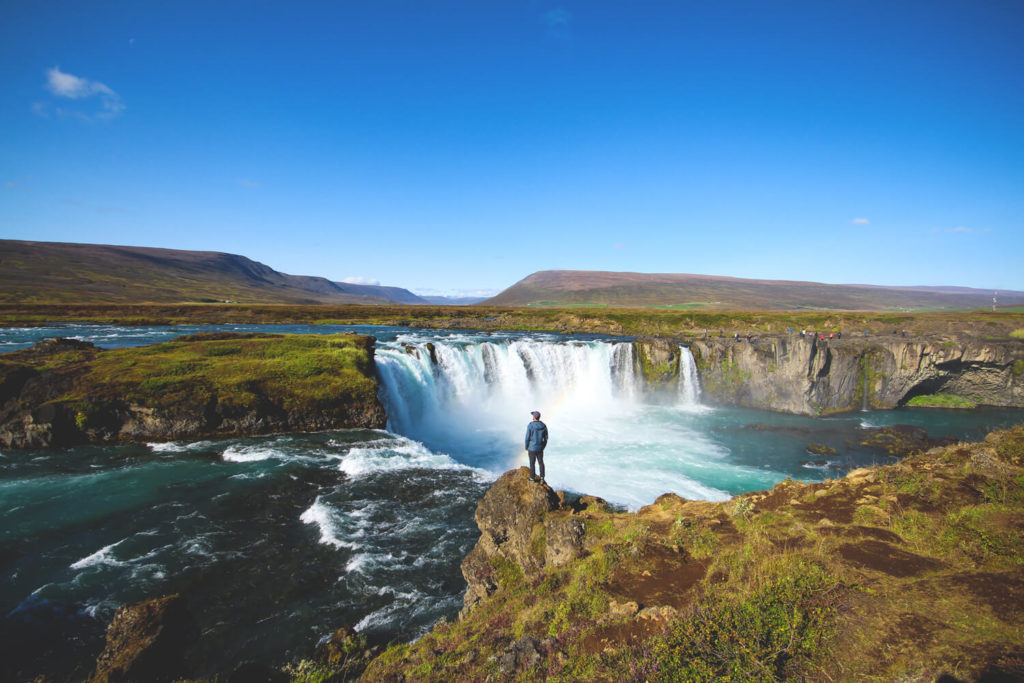norden-island-highlights-godafoss-wasserfall