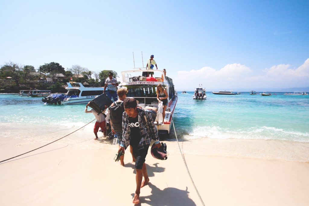 nusa-lembongan-anreise-speedboot-min