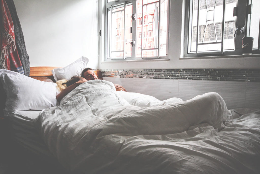 reisebricht-hongkong-airbnb-zimmer-temple-street