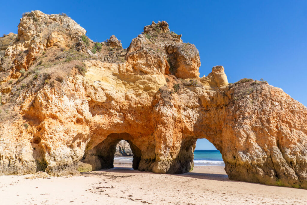 Praia dos Três Irmãos