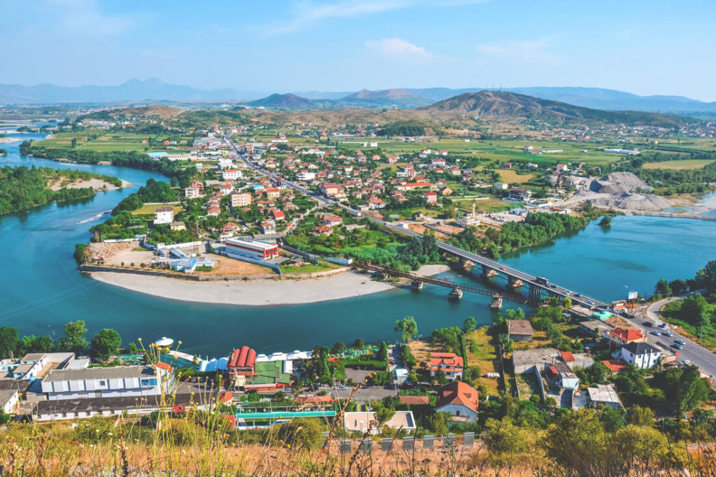sehenswuerdigkeiten-albanien-shkodra-aussicht-bruecke