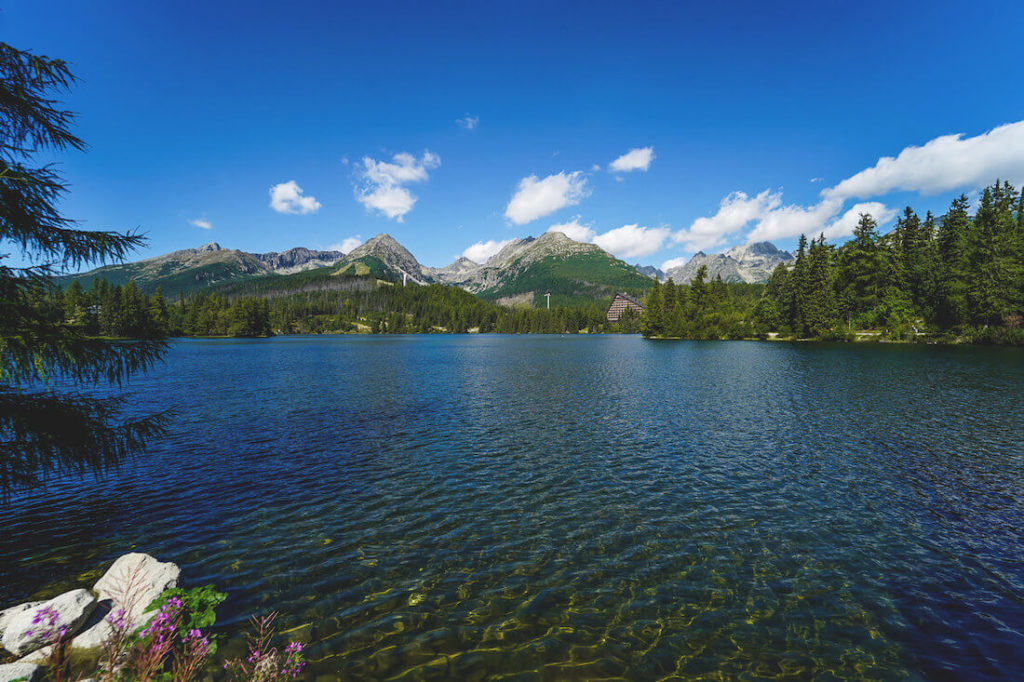 strbske-pleso-slowakei-bergsee-panorama (1)