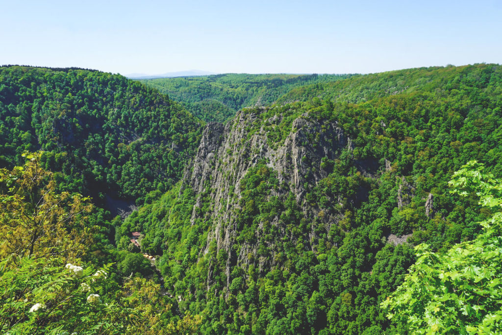 urlaub-im-harz-bodetal-felsen-hexentanzplatz