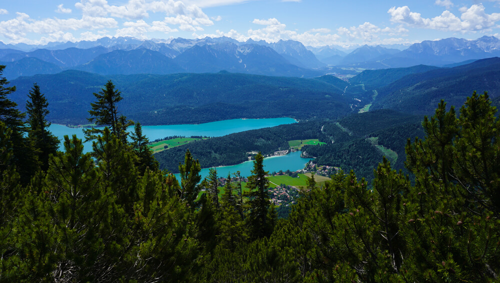 walchensee-bayern-alpen-wanderung-zum-herzogstand-panorama