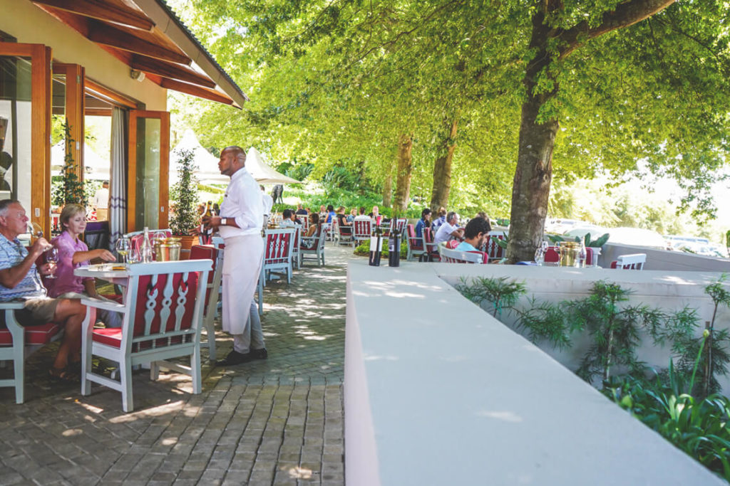 wine-tasting-delaire-graff-estate